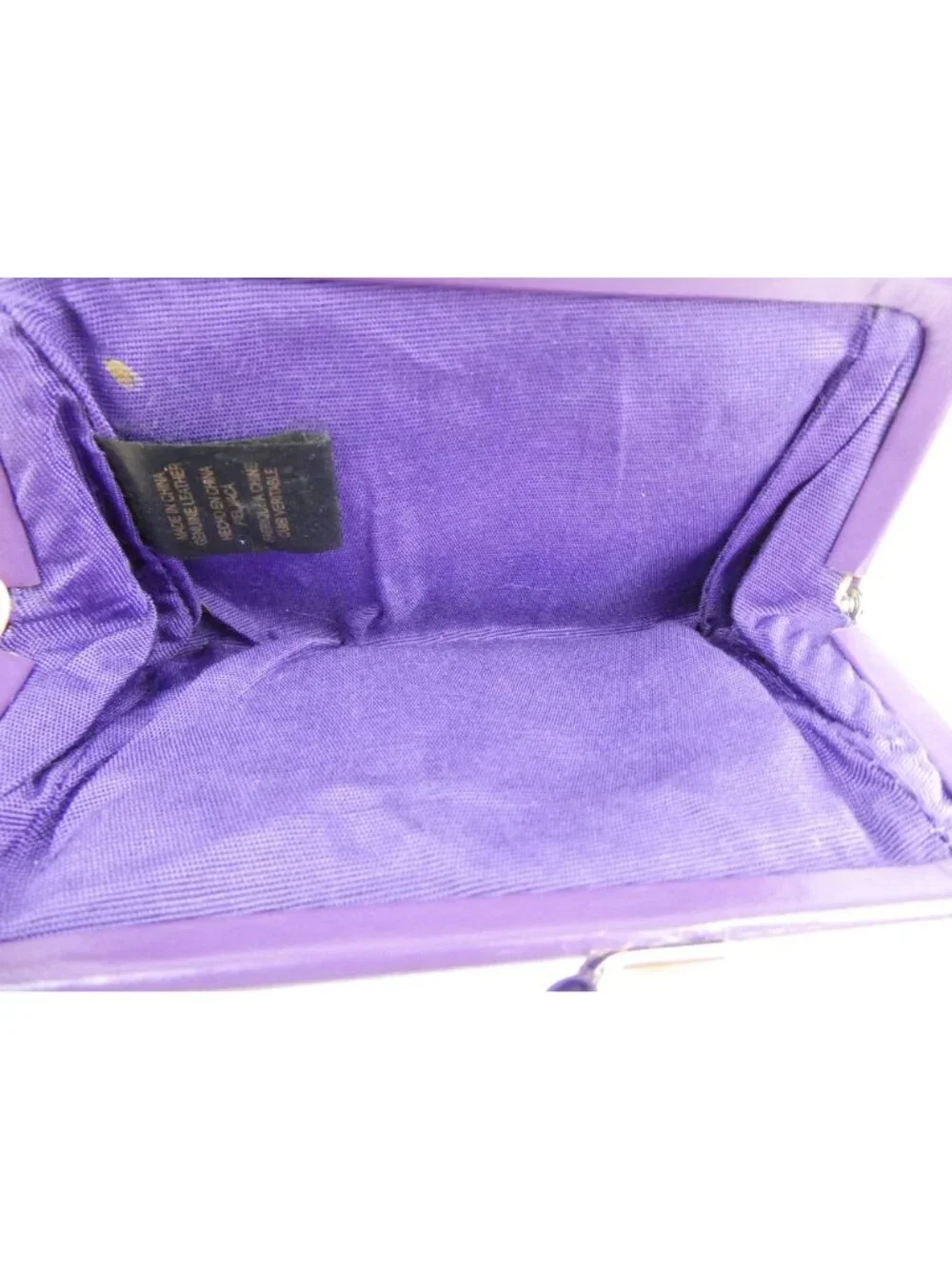 Fossil Purple Leather Kiss Lock Coin Purse - Picture 7 of 14